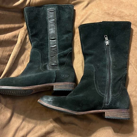 UGG Australia Annisa Mid Calf Boot in size 7 used. - Picture 8 of 10